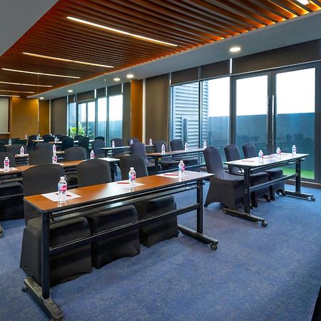 Summit Hotel Greenhills Quezon City Ngoại thất bức ảnh