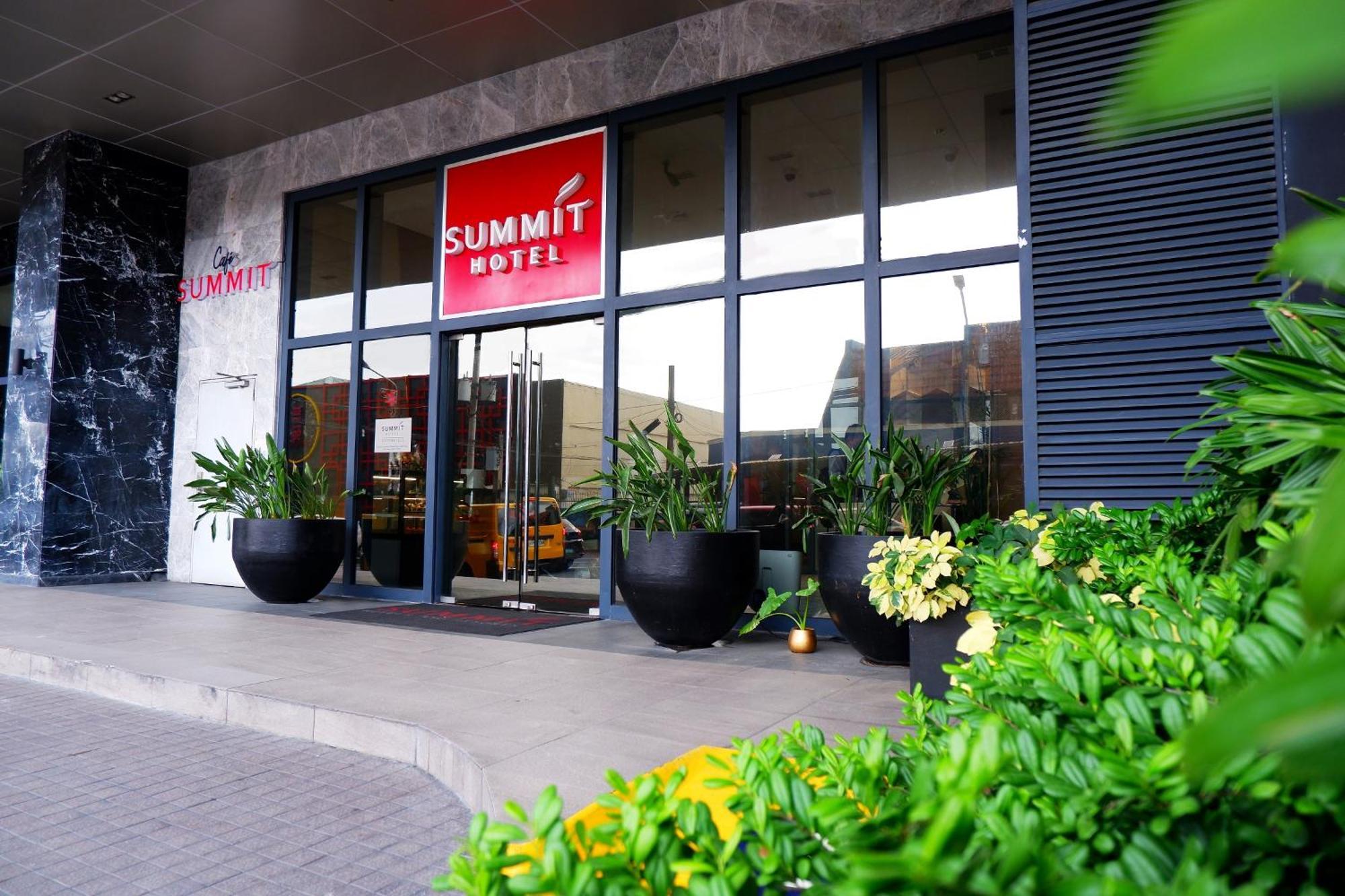 Summit Hotel Greenhills Quezon City Ngoại thất bức ảnh